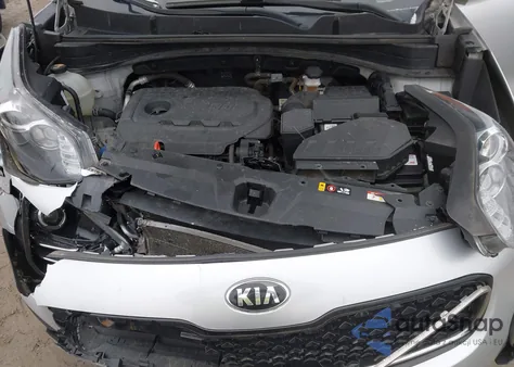 2019 Kia Sportage Lx z USA, uszkodzony, nr VIN KNDPMCAC7K7613854